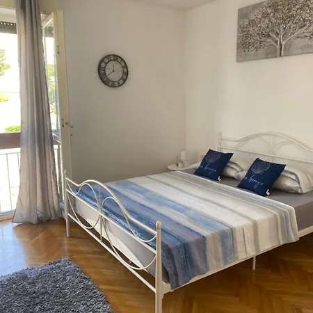 Niko - Self Check - In Apartamento