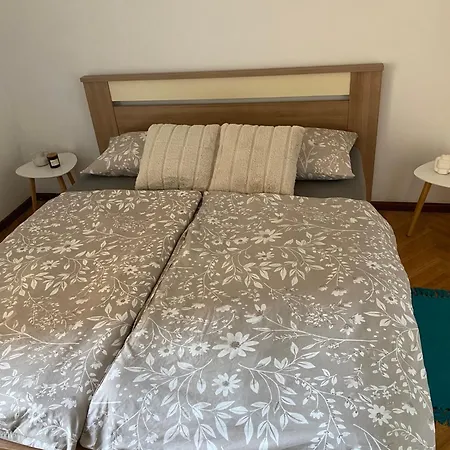 Apartman Niko - Self Check - In Split